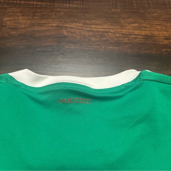 Adidas Mexico 2011-2012 Home Green Soccer Jersey - Picture 4 of 9